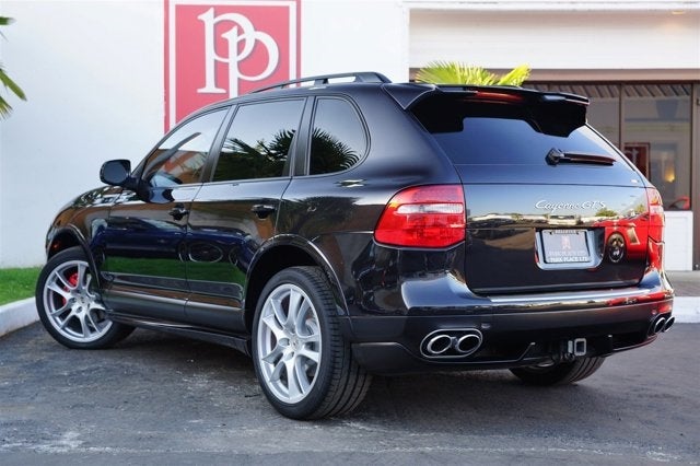 2010 Porsche Cayenne GTS