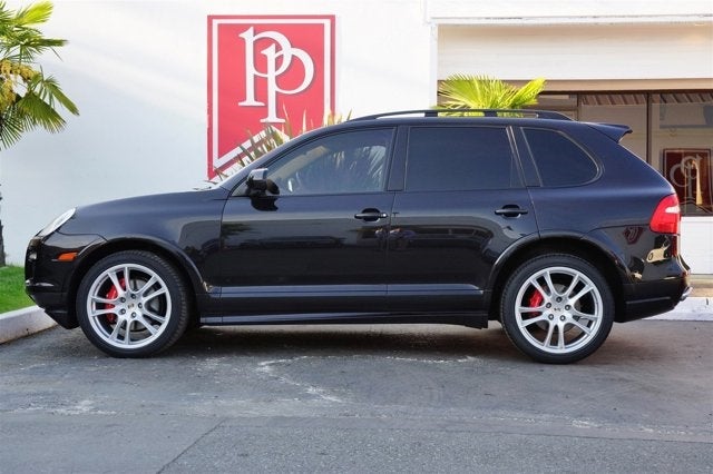 2010 Porsche Cayenne GTS