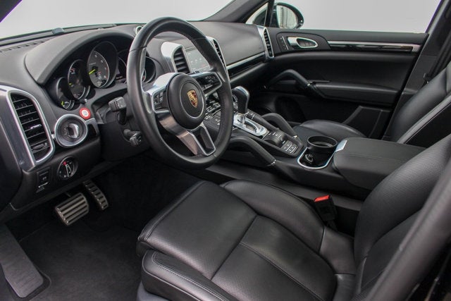 2017 Porsche Cayenne S E-Hybrid Platinum Edition