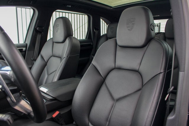 2017 Porsche Cayenne S E-Hybrid Platinum Edition