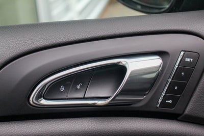 2017 Porsche Cayenne S E-Hybrid Platinum Edition