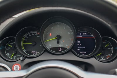 2017 Porsche Cayenne S E-Hybrid Platinum Edition