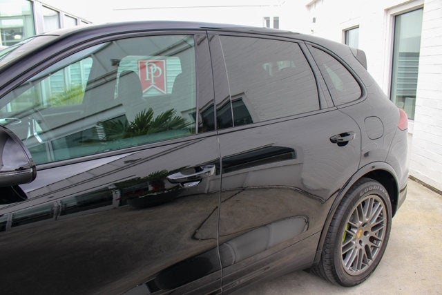 2017 Porsche Cayenne S E-Hybrid Platinum Edition