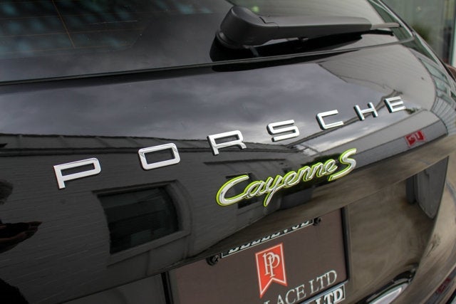 2017 Porsche Cayenne S E-Hybrid Platinum Edition