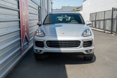 2016 Porsche Cayenne S E-Hybrid