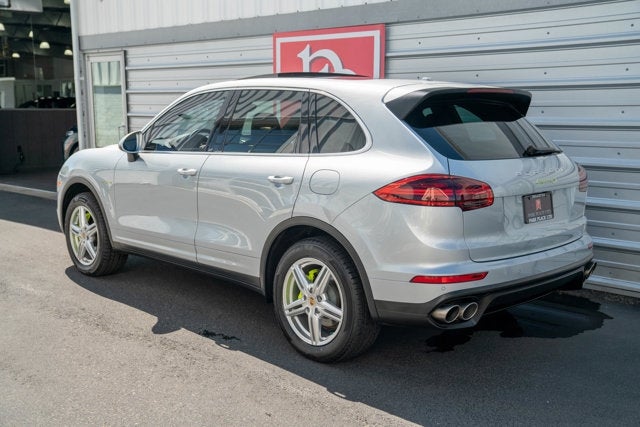 2016 Porsche Cayenne S E-Hybrid
