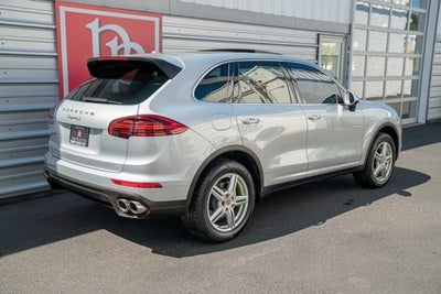 2016 Porsche Cayenne S E-Hybrid