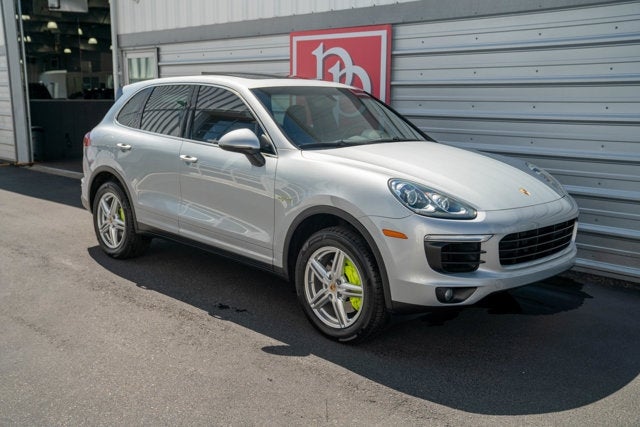 2016 Porsche Cayenne S E-Hybrid