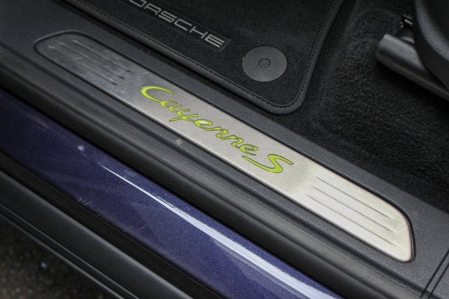 2017 Porsche Cayenne S E-Hybrid Platinum Edition