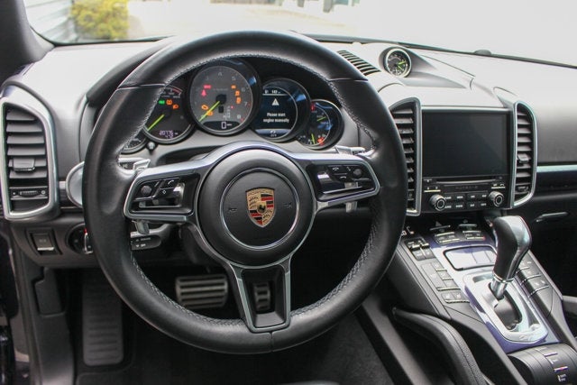 2017 Porsche Cayenne S E-Hybrid Platinum Edition