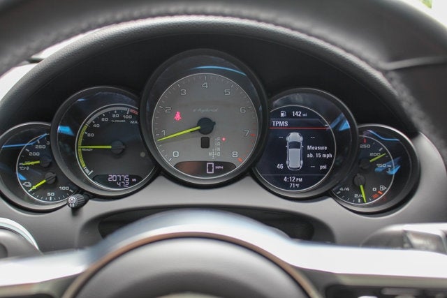 2017 Porsche Cayenne S E-Hybrid Platinum Edition