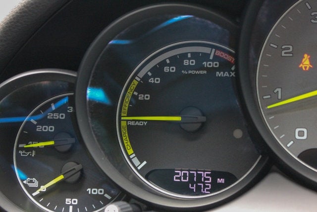 2017 Porsche Cayenne S E-Hybrid Platinum Edition