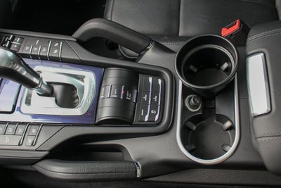 2017 Porsche Cayenne S E-Hybrid Platinum Edition