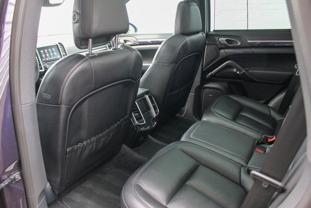 2017 Porsche Cayenne S E-Hybrid Platinum Edition