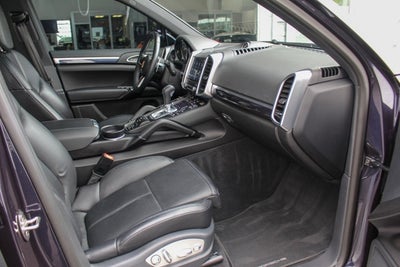 2017 Porsche Cayenne S E-Hybrid Platinum Edition