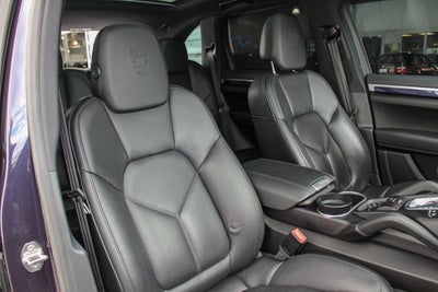 2017 Porsche Cayenne S E-Hybrid Platinum Edition