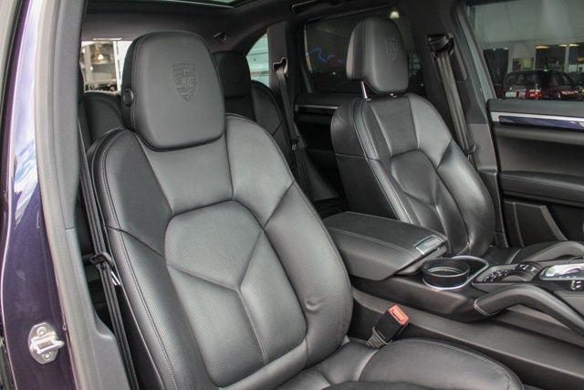 2017 Porsche Cayenne S E-Hybrid Platinum Edition