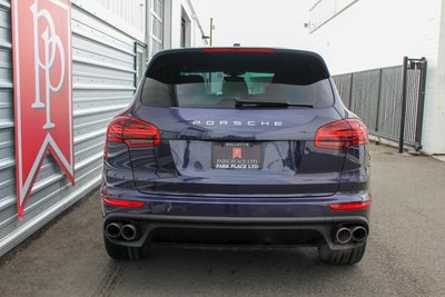 2017 Porsche Cayenne S E-Hybrid Platinum Edition