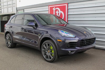 2017 Porsche Cayenne S E-Hybrid Platinum Edition