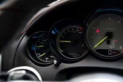 2016 Porsche Cayenne S E-Hybrid