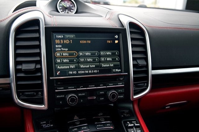 2016 Porsche Cayenne S E-Hybrid