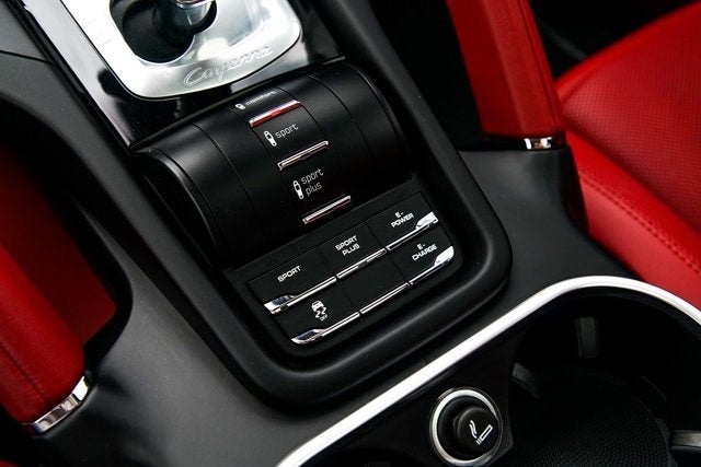 2016 Porsche Cayenne S E-Hybrid