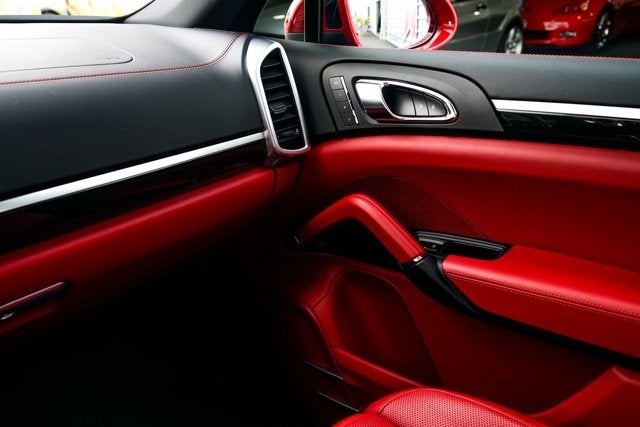 2016 Porsche Cayenne S E-Hybrid