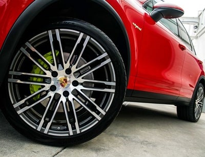 2016 Porsche Cayenne S E-Hybrid