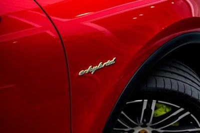 2016 Porsche Cayenne S E-Hybrid