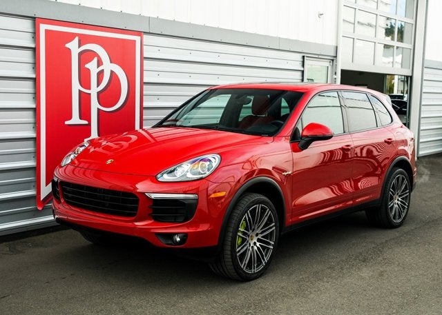 2016 Porsche Cayenne S E-Hybrid