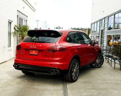 2016 Porsche Cayenne S E-Hybrid