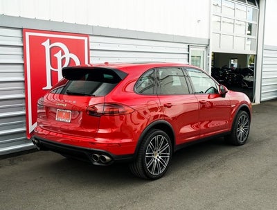 2016 Porsche Cayenne S E-Hybrid