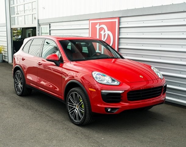 2016 Porsche Cayenne S E-Hybrid
