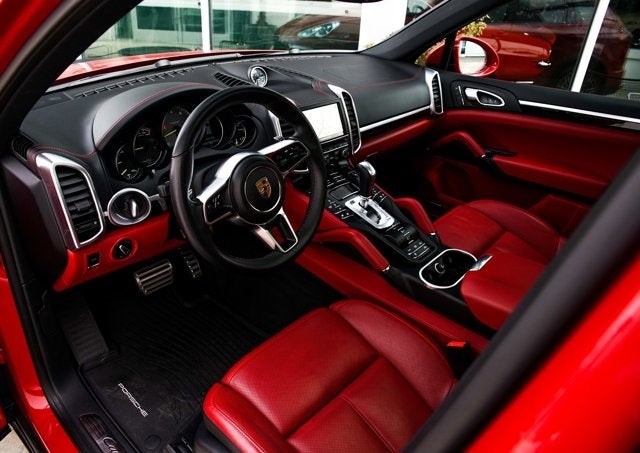 2016 Porsche Cayenne S E-Hybrid