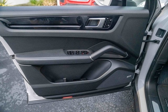 2021 Porsche Cayenne E-Hybrid