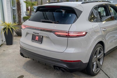 2021 Porsche Cayenne E-Hybrid