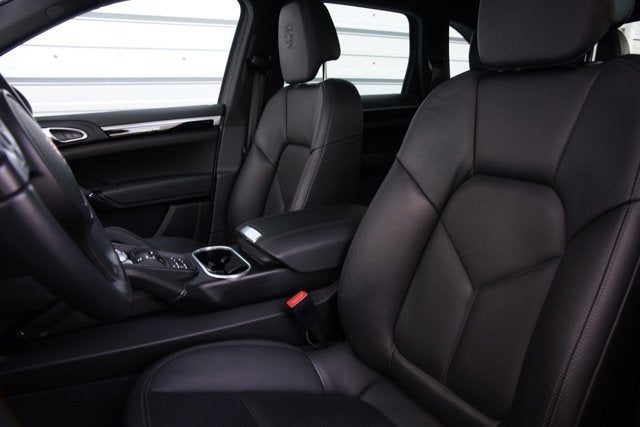 2014 Porsche Cayenne Diesel Platinum Edition