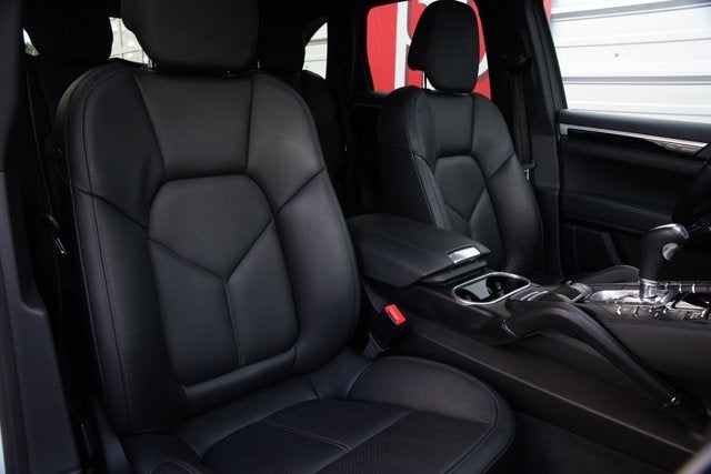 2014 Porsche Cayenne Diesel Platinum Edition