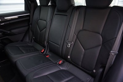 2014 Porsche Cayenne Diesel Platinum Edition