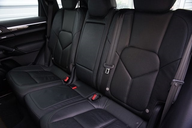 2014 Porsche Cayenne Diesel Platinum Edition