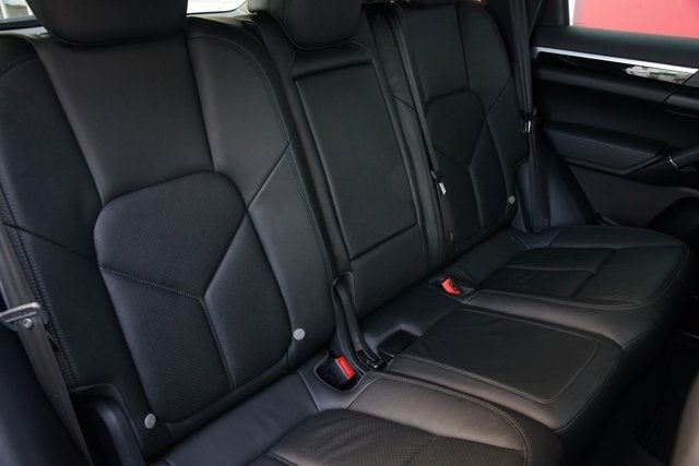 2014 Porsche Cayenne Diesel Platinum Edition