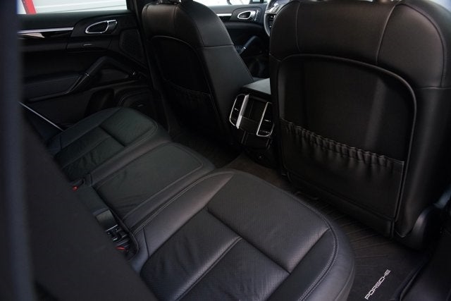 2014 Porsche Cayenne Diesel Platinum Edition