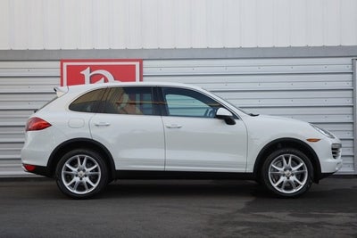 2014 Porsche Cayenne Diesel Platinum Edition