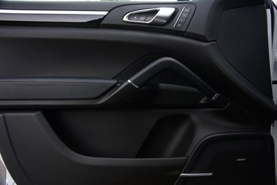 2014 Porsche Cayenne Diesel Platinum Edition