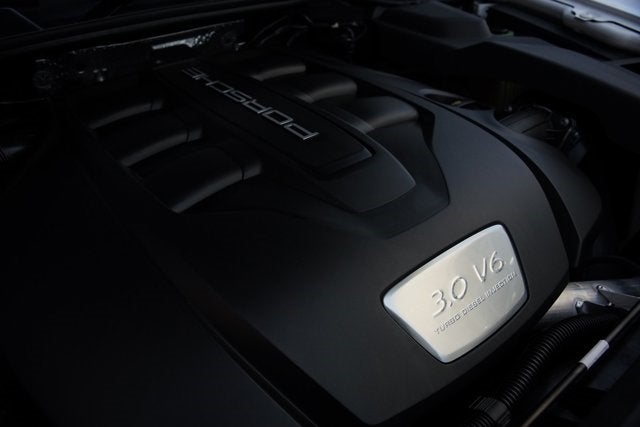 2014 Porsche Cayenne Diesel Platinum Edition