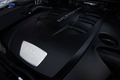 2014 Porsche Cayenne Diesel Platinum Edition