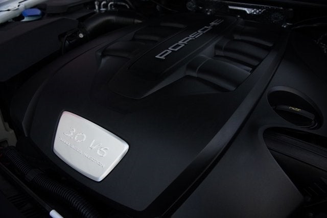 2014 Porsche Cayenne Diesel Platinum Edition