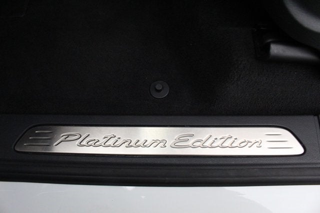 2014 Porsche Cayenne Diesel Platinum Edition