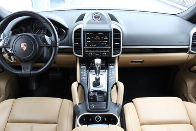 2014 Porsche Cayenne Diesel Platinum Edition