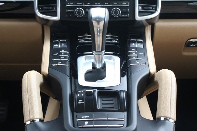 2014 Porsche Cayenne Diesel Platinum Edition